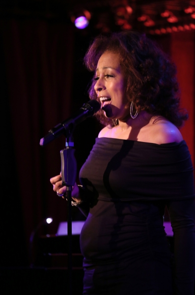 Photo Coverage: Tamara Tunie Previews LEGENDS FROM THE BURGH at 54 Below Image
