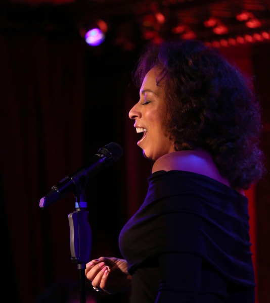 Photo Coverage: Tamara Tunie Previews LEGENDS FROM THE BURGH at 54 Below Image