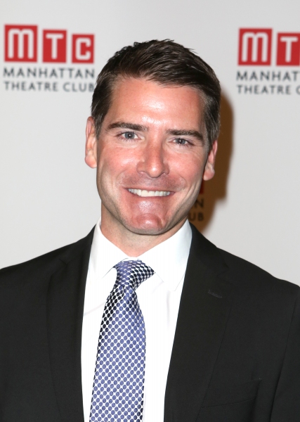 Photo Coverage: On the Red Carpet for MTC's Spring Gala with Debra Messing, Judith Light & More! 