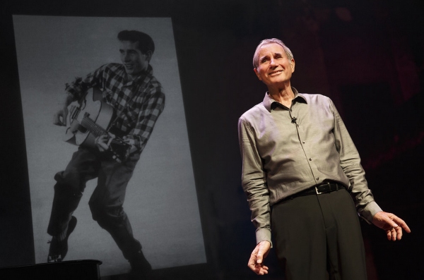 Photo Flash: First Look at Roundabout's JUST JIM DALE Image