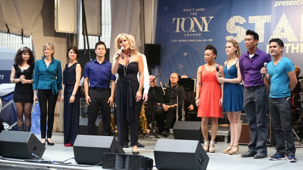 Photo Coverage: Broadway Unites! Casts of BEAUTIFUL, ROCKY, CABARET & More Perform at STARS IN THE ALLEY Image