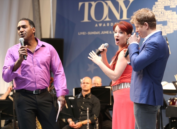 Photo Coverage: Broadway Unites! Casts of BEAUTIFUL, ROCKY, CABARET & More Perform at STARS IN THE ALLEY Image