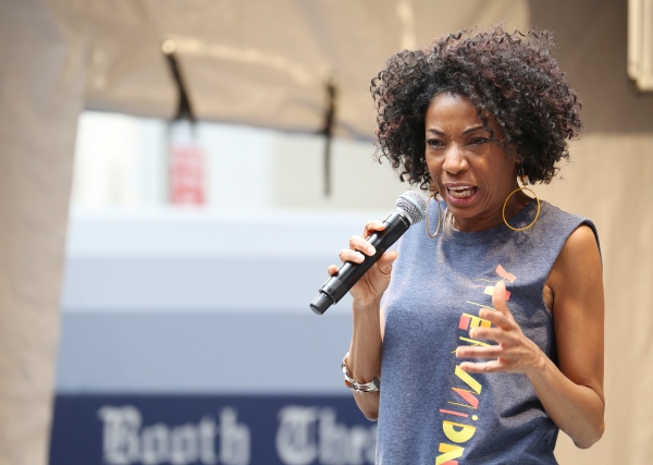 Photo Coverage: Broadway Unites! Casts of BEAUTIFUL, ROCKY, CABARET & More Perform at STARS IN THE ALLEY Image