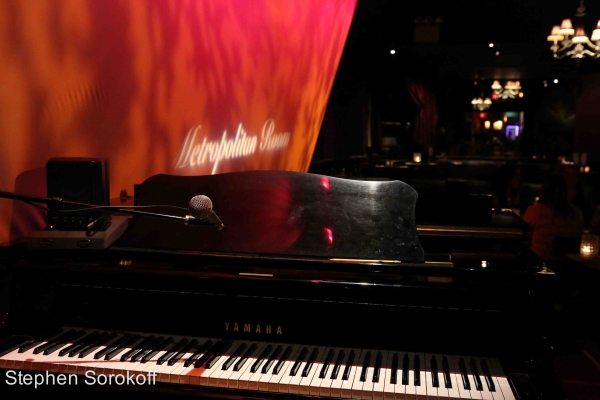 Photo Coverage: Pianist Jon Weber Plays the Metropolitan Room Image