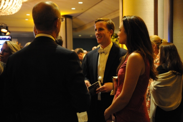 Photo Flash: Hubbard Street Dance Chicago Honors Mikhail Baryshnikov at Season 36 Spotlight Ball Image