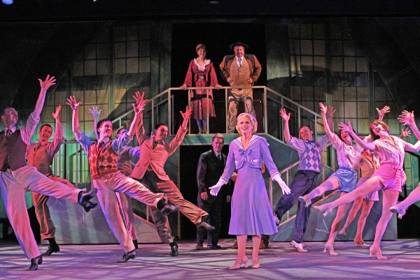 Photo Flash: First Look at the Gateway's 42ND STREET Image