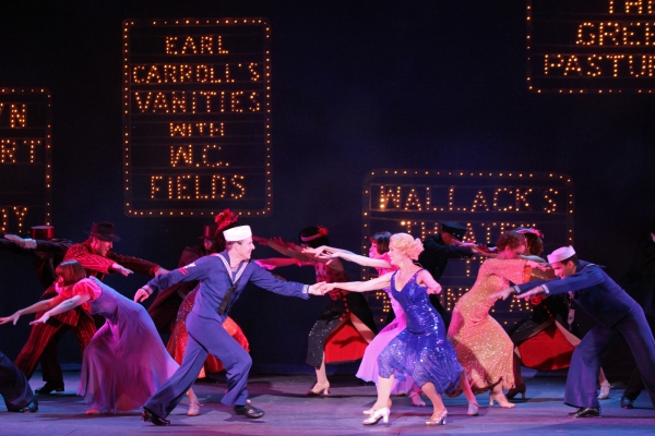 Photo Flash: First Look at the Gateway's 42ND STREET Image