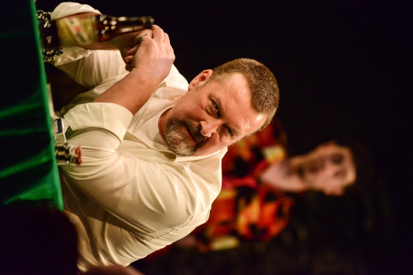 Photo Flash: First Look at Royal & Derngate, Northampton's DEALER'S CHOICE Image