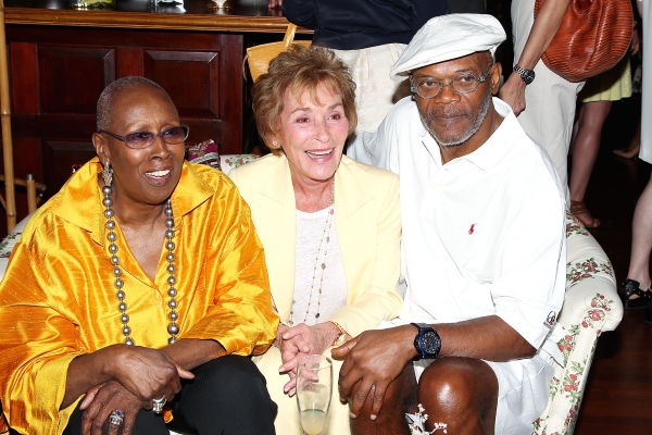 Photo Flash: Julianne Moore Toasts Tony Nominee LaTanya Richardson Jackson! Image