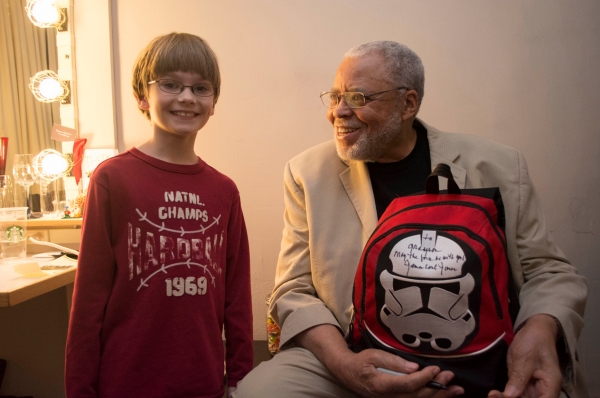 Photo Flash: James Earl Jones & Jane Seymour Visit Broadway's MOTHERS AND SONS Image