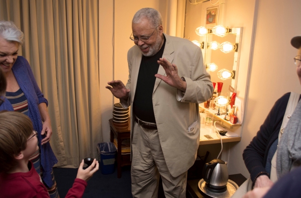 Photo Flash: James Earl Jones & Jane Seymour Visit Broadway's MOTHERS AND SONS Image