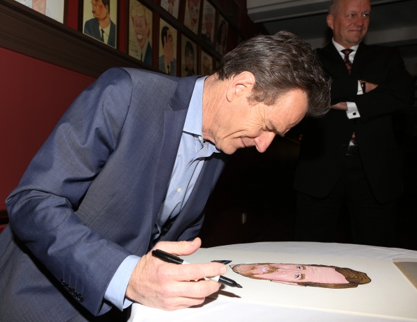 Photo Coverage: ALL THE WAY Cast Celebrates Bryan Cranston's Sardi's Caricature Unveiling! Image