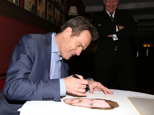 Photo Coverage: ALL THE WAY Cast Celebrates Bryan Cranston's Sardi's Caricature Unveiling! Image