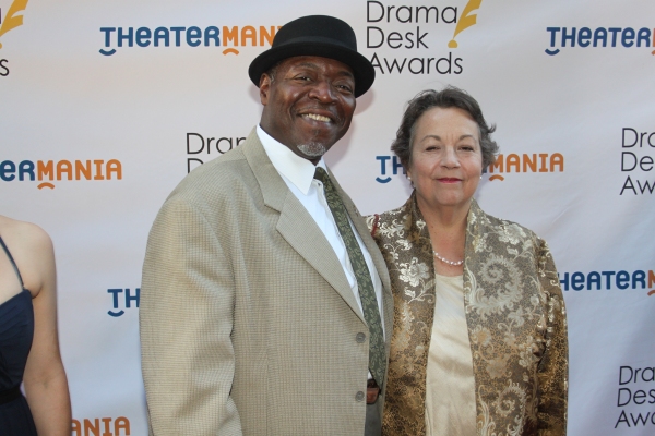 Photo Coverage: On the Red Carpet at the Drama Desk Awards- Part 2  Image