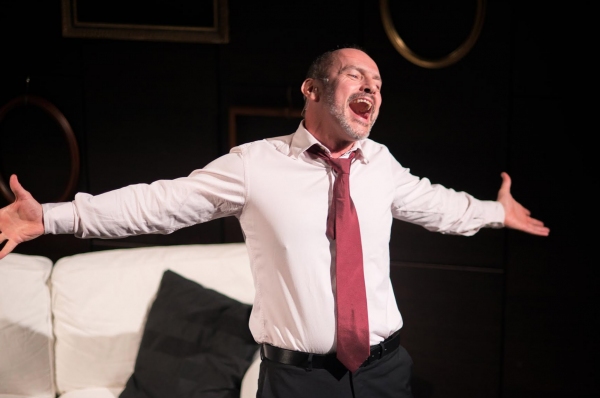 Photo Flash: First Look at Jerome Pradon, Charlotte Wakefield & More in PICTURE PERFECT Image