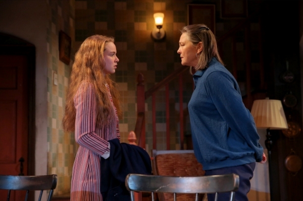 Photo Flash: First Look at Cherry Jones, Zoe Kazan & More in MTC's WHEN WE WERE YOUNG AND UNAFRAID Image