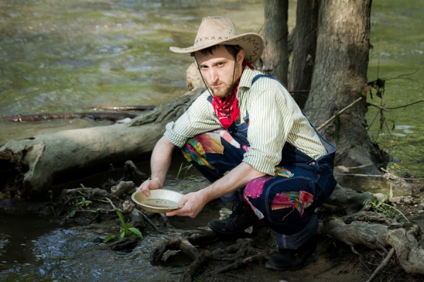 Photo Flash: Sneak Peek at Spectralia Theatre's TWO GENTLEMEN OF VERONA, Beg. Tonight Image