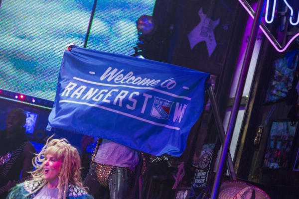 Photo Coverage: Ron Duguay Celebrates the NY Rangers at ROCK OF AGES! Image