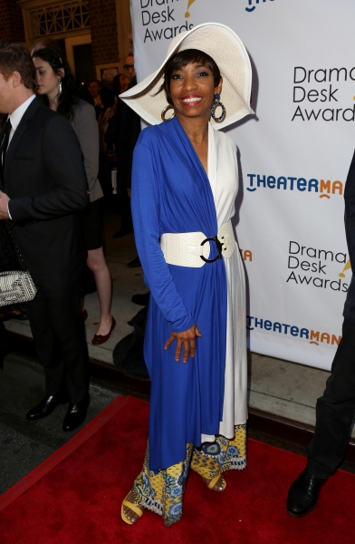 Photo Coverage: Red Carpet Fashions at the Drama Desk Awards! Image