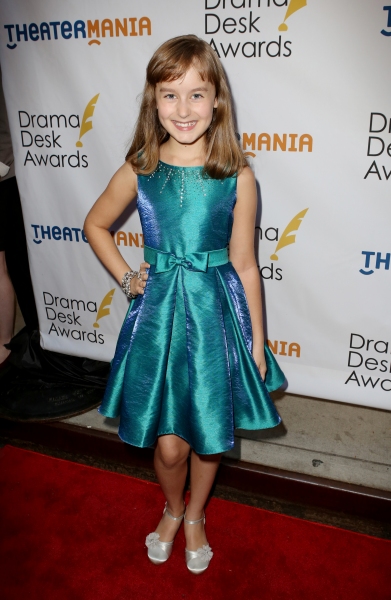 Photo Coverage: Red Carpet Fashions at the Drama Desk Awards! Image