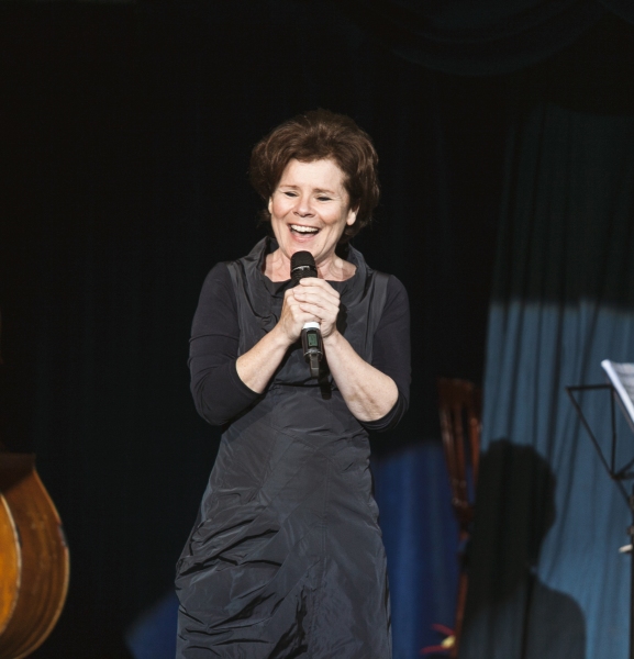 Photo Exclusive: Angela Lansbury Honored in Special Cabaret at Cafe de Paris Image