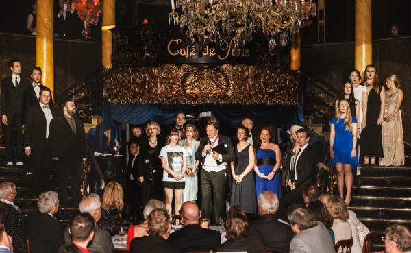 Photo Exclusive: Angela Lansbury Honored in Special Cabaret at Cafe de Paris Image