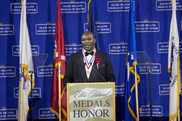 Photo Flash: Philanthropist & Jewelry Designer Joan Hornig Receives NECO Ellis Island Medal of Honor for Humanitarian Works  Image
