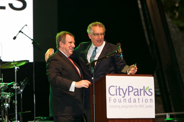 Photo Flash: Inside the 2014 City Parks Foundation Gala - THE BEATLES 