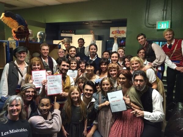 Photo Flash: Saturday Intermission Pics, 6/7 - Part 2 - Tonys Fever Spreads! Image