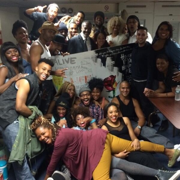 Photo Flash: Saturday Intermission Pics, 6/7 - Part 2 - Tonys Fever Spreads! Image