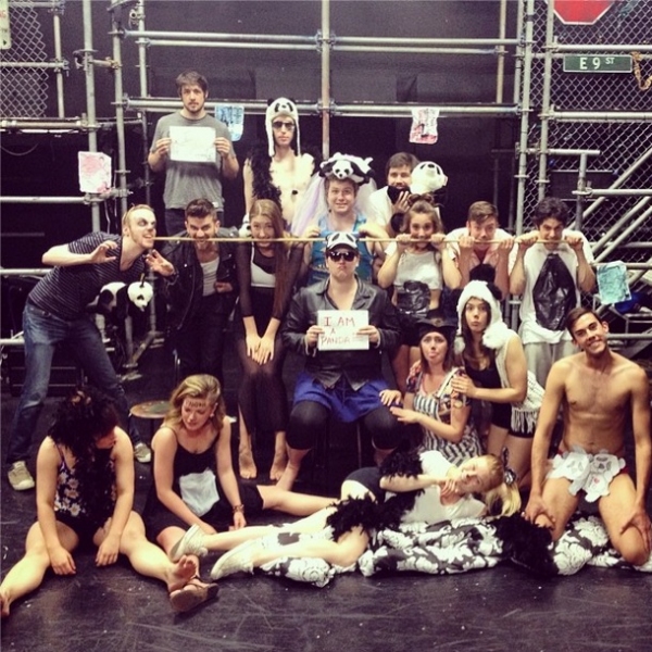 Photo Flash: Saturday Intermission Pics, 6/7 - Part 2 - Tonys Fever Spreads! Image