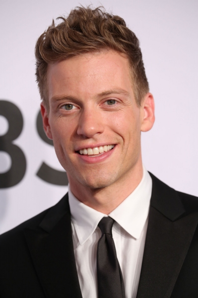 Barrett Foa Photo