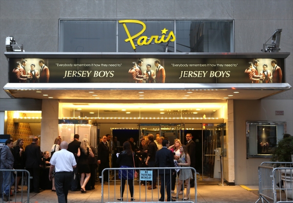 Photo Coverage: On the Red Carpet for JERSEY BOYS' New York City Film Screening! Image