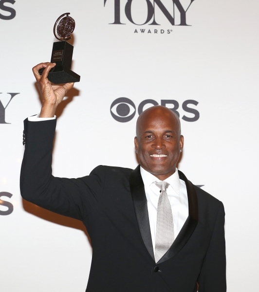 Photo Coverage: Inside the 2014 Tony Awards Winners' Circle - The Men  Image