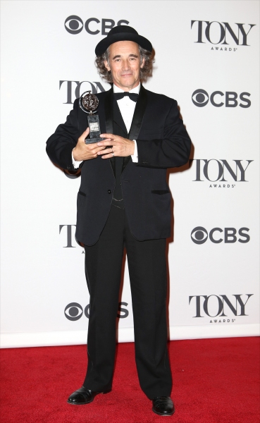Photo Coverage: Inside the 2014 Tony Awards Winners' Circle - The Men  Image