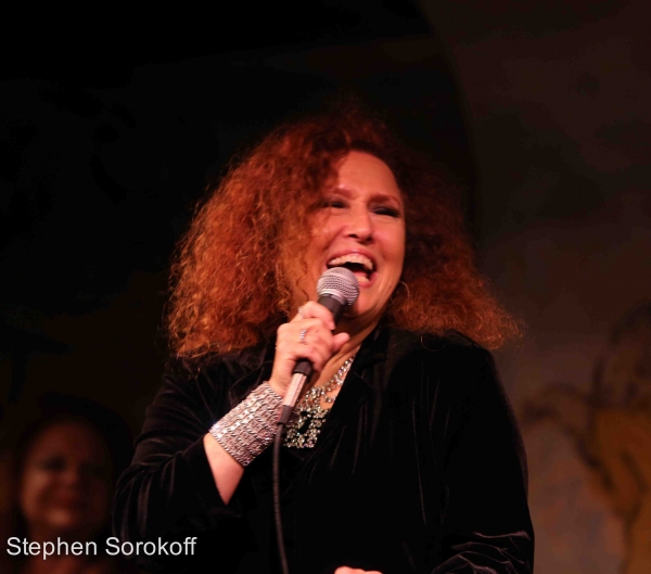 Photo Coverage: Melissa Manchester Makes Cafe Carlyle Debut in YOU GOTTA LOVE THE LIFE Image