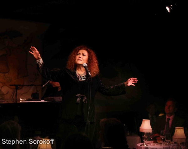 Photo Coverage: Melissa Manchester Makes Cafe Carlyle Debut in YOU GOTTA LOVE THE LIFE Image
