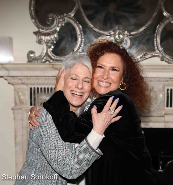 Photo Coverage: Melissa Manchester Makes Cafe Carlyle Debut in YOU GOTTA LOVE THE LIFE Image