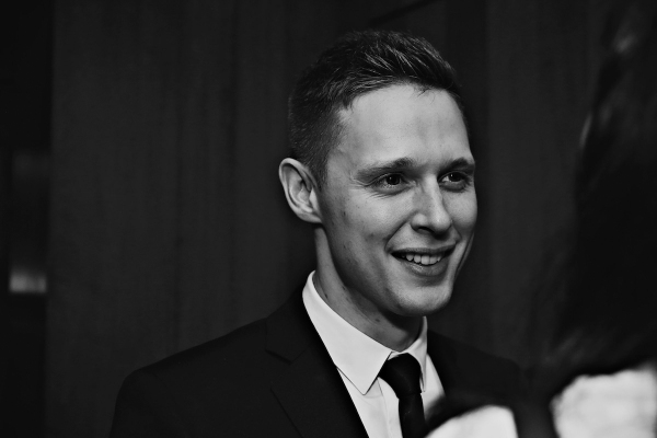 Samuel Barnett Photo