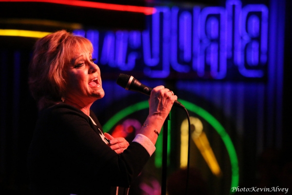 Photo Flash: Lorna Luft Plays Birdland Image