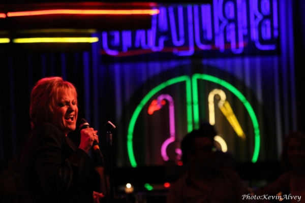 Photo Flash: Lorna Luft Plays Birdland Image