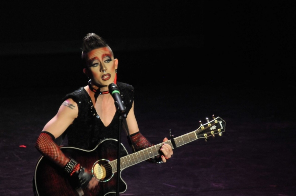 Photo Flash: Broadway's Best in Drag to Benefit AIDS Image