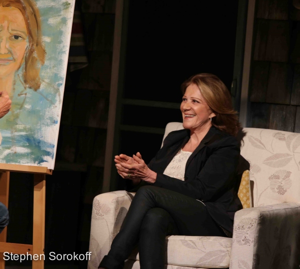 Photo Coverage: Steve Bakunas Paints Linda Lavin in PORTRAIT OF AN ARTIST Image