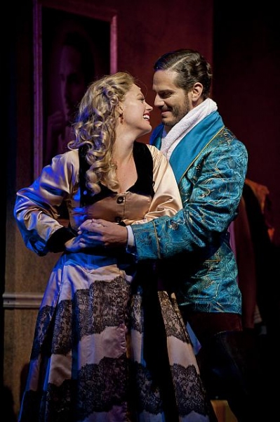 Photo Flash: First Look at Elizabeth Stanley, Paul Anthony Stewart & More in Barrington Stage Company's KISS ME KATE Image