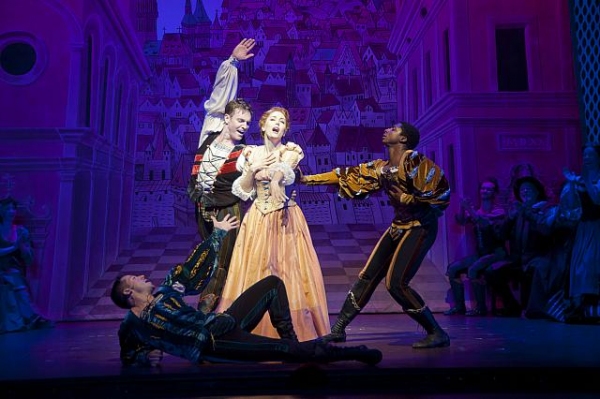 Photo Flash: First Look at Elizabeth Stanley, Paul Anthony Stewart & More in Barrington Stage Company's KISS ME KATE Image