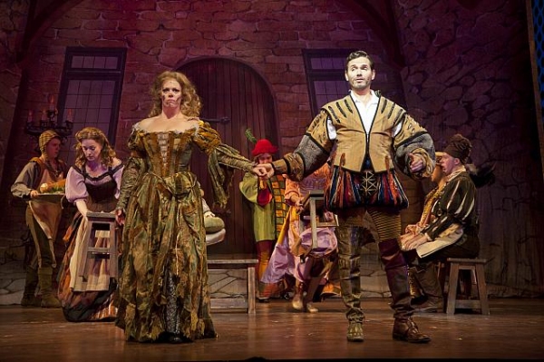 Photo Flash: First Look at Elizabeth Stanley, Paul Anthony Stewart & More in Barrington Stage Company's KISS ME KATE Image