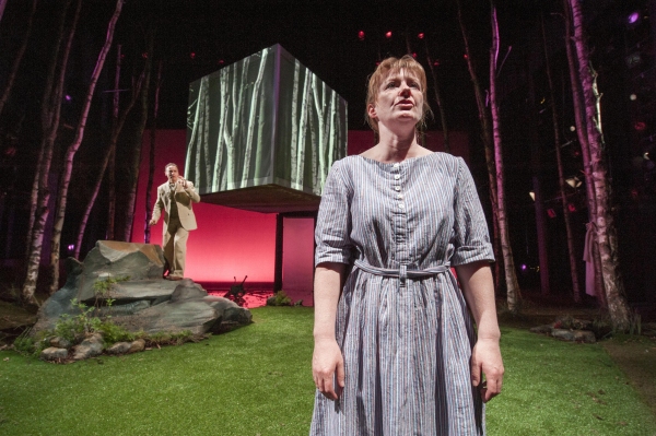 Photo Flash: First Look at Birmingham Repertory Theatre's WOMAN IN MIND, Opening Tonight Image