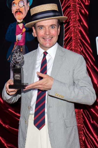 Photo Coverage: GENTLEMAN'S GUIDE Brings Tony Award Home to Walter Kerr Theatre Image