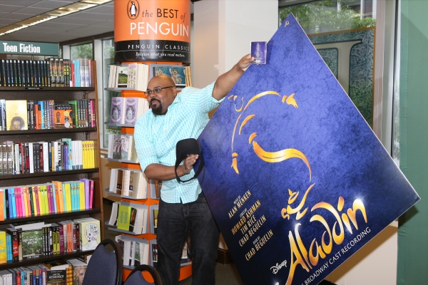 James Monroe Iglehart Photo