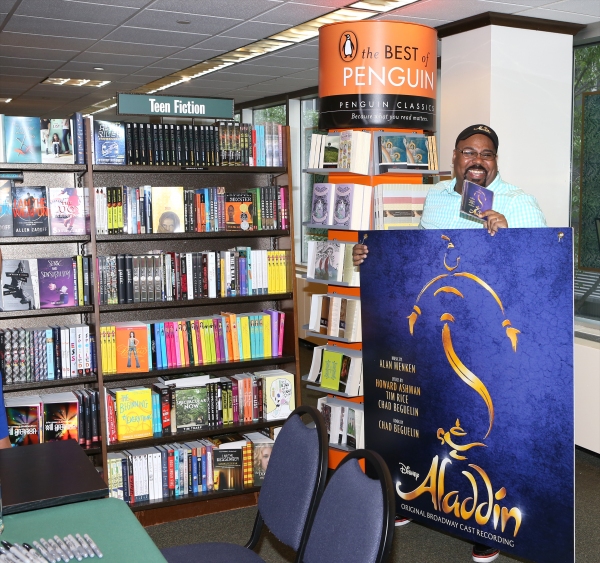 Photo Coverage: Inside the ALADDIN CD Signing Image
